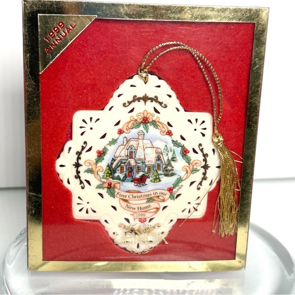 Lenox Vintage First Christmas In Our New Home Porcelain Ornament C1999 AnnualNEW - Picture 1 of 8